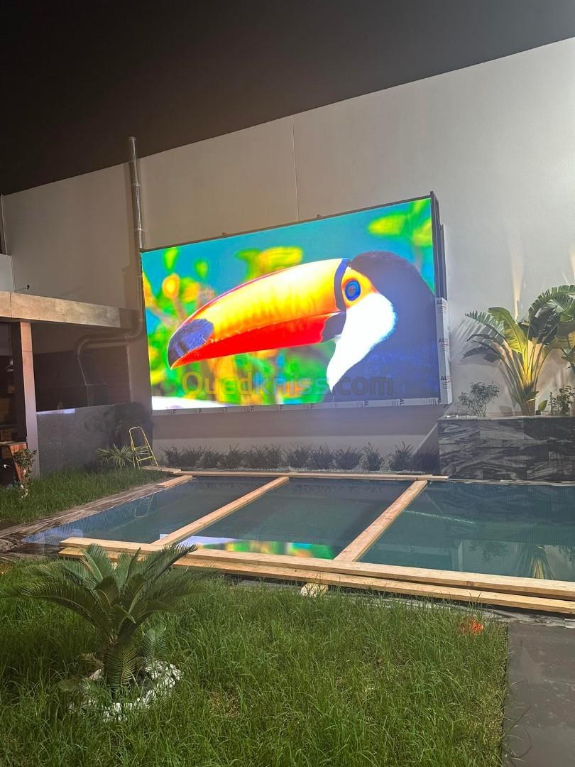 haut qualité led screen P2.5 outdoor