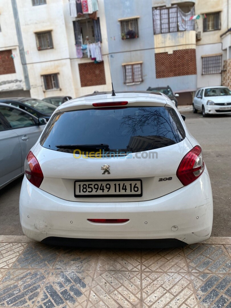 Peugeot 208 2014 Allure