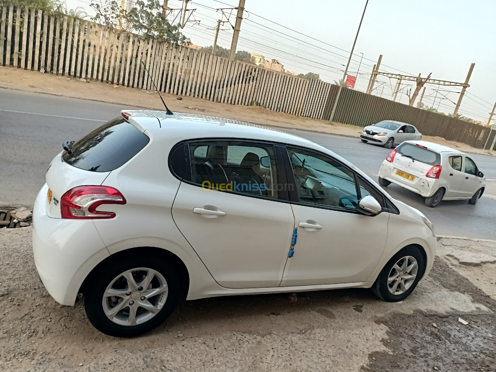 Peugeot 208 2015 Active