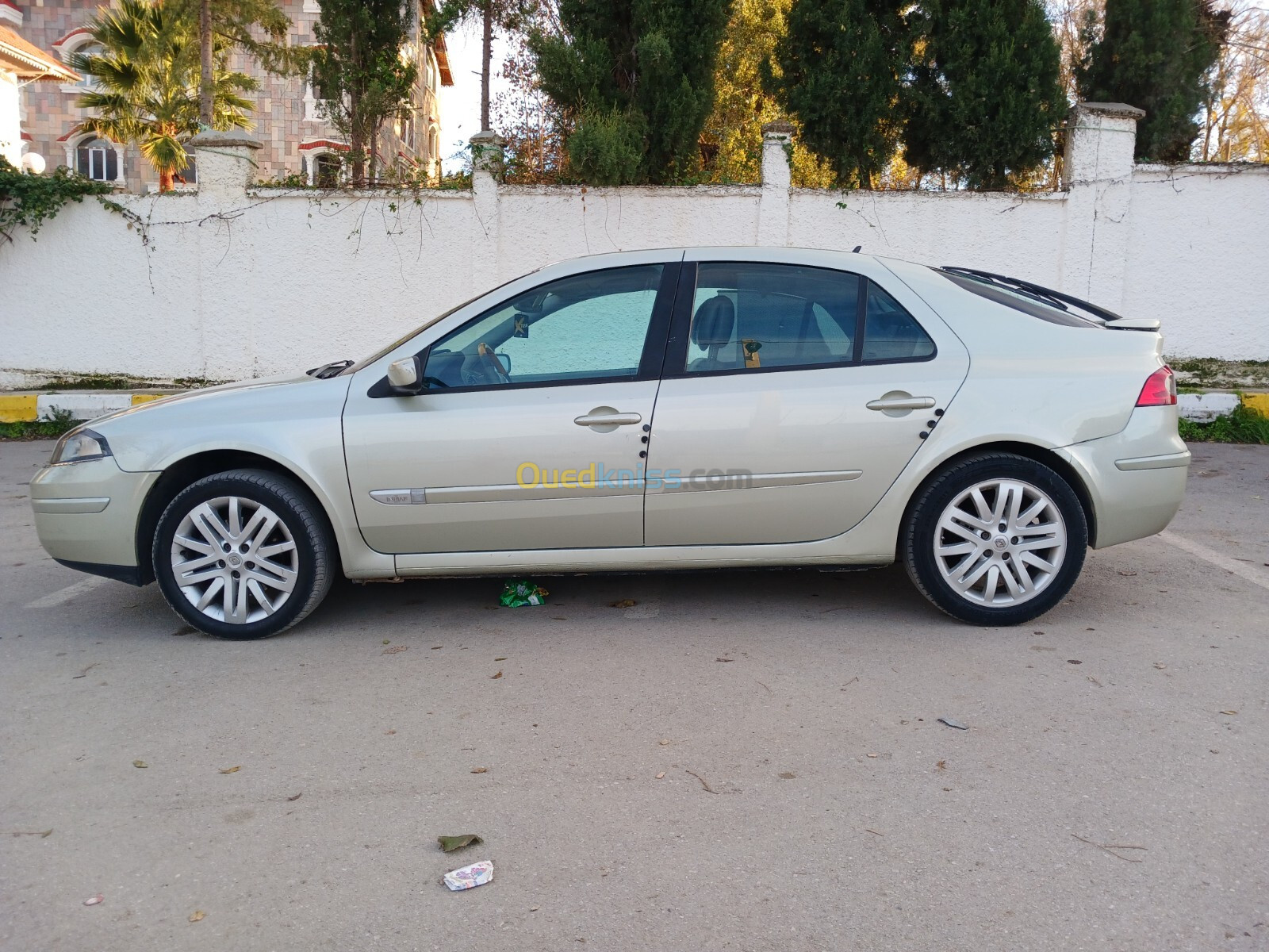 Renault Laguna 2 2005 Initial