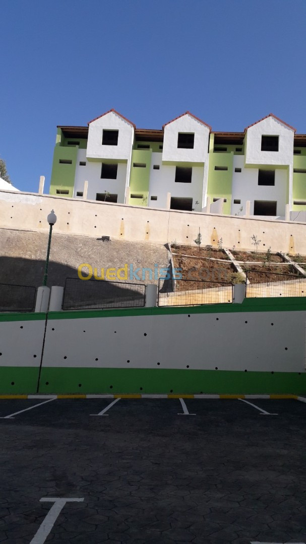 Vente Appartement F3 Bejaia Akbou