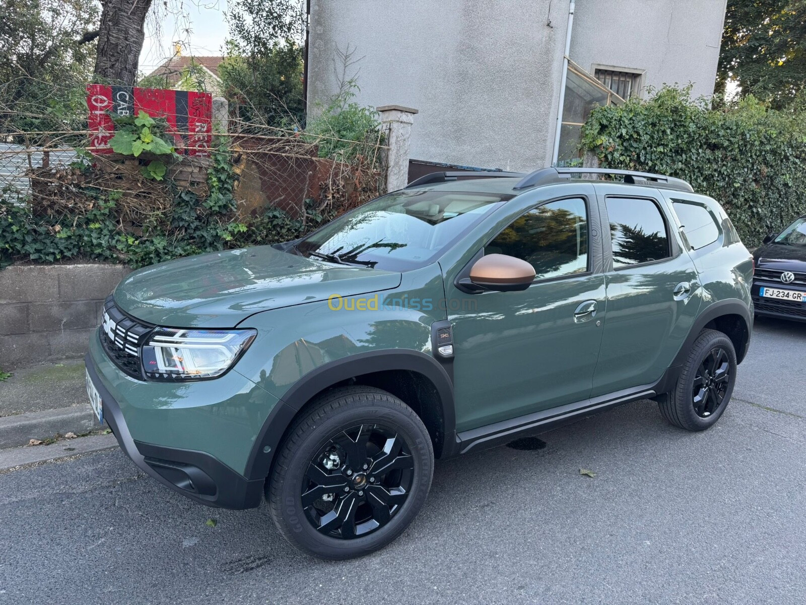 Dacia DUSTER GOLD EXTRÊME 2024 VERT NARDO