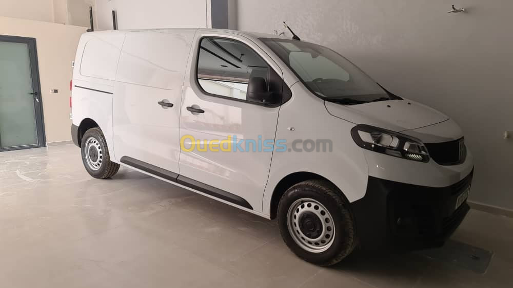 Fiat Skodo 2023 2 lettre