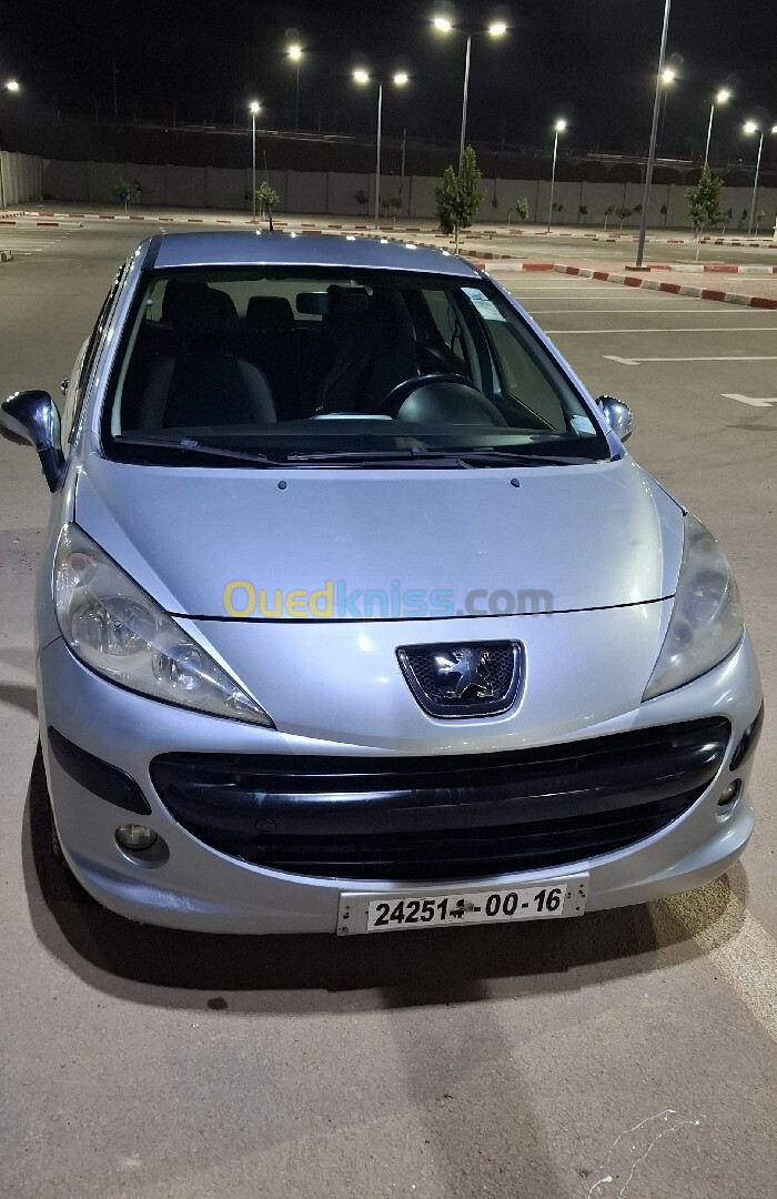 Peugeot 207 2008 207