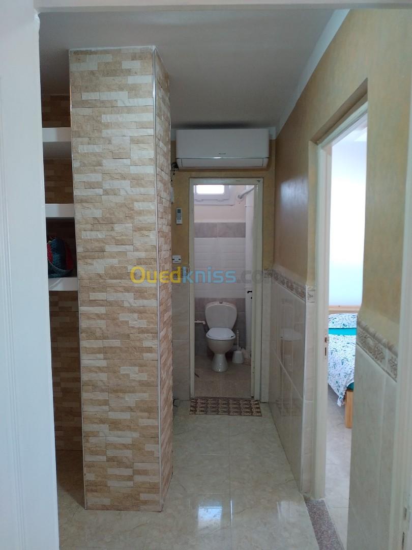 Location Niveau De Villa F2 Jijel El aouana