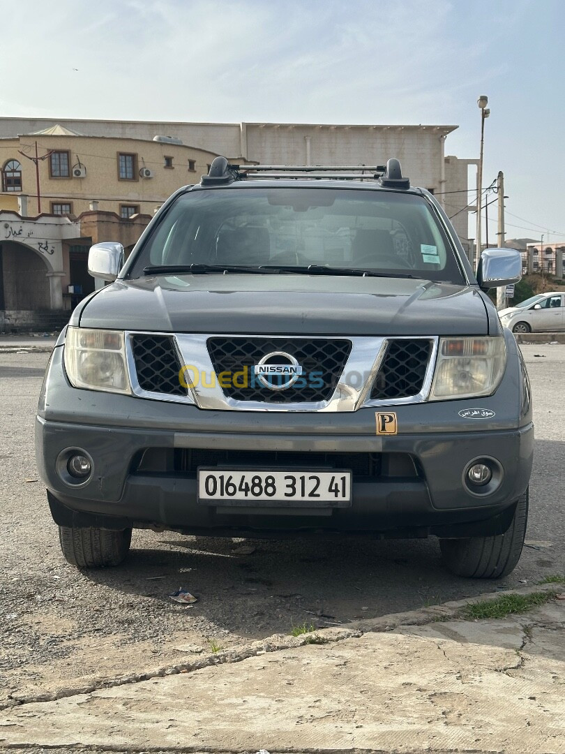 Nissan Navara 2012 Elegance 4x2