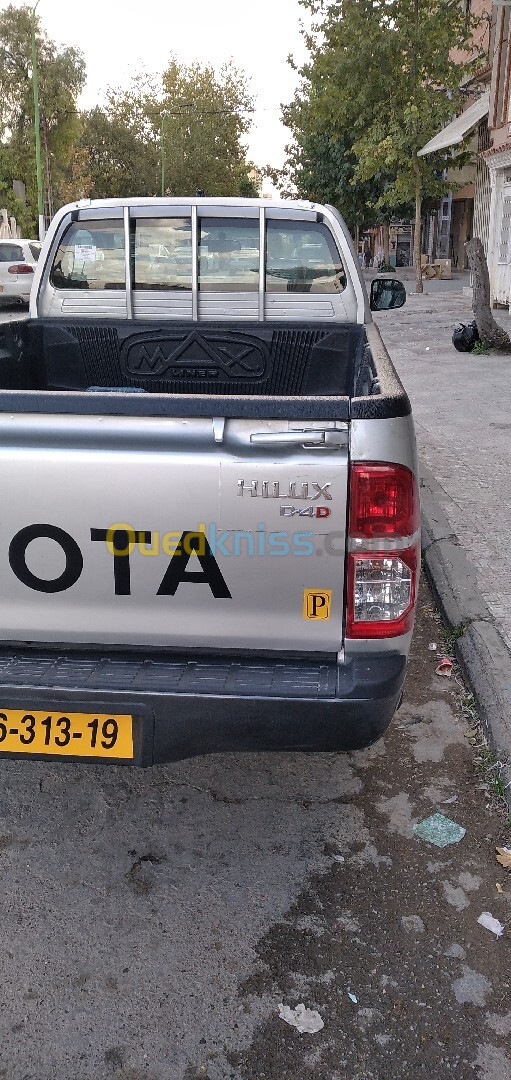 Toyota Hilux 2013 