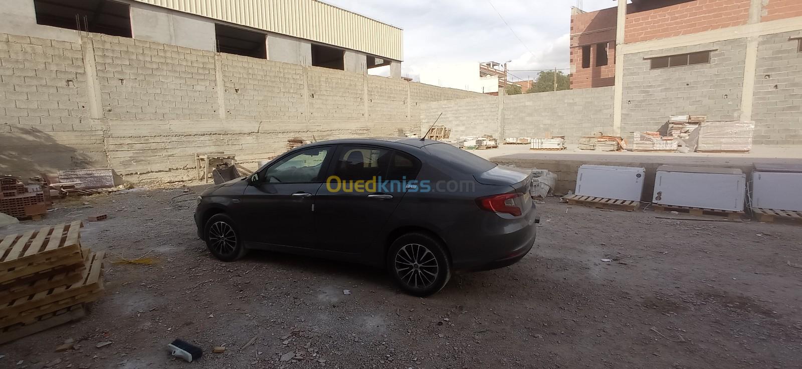 Fiat Tipo 2023 City