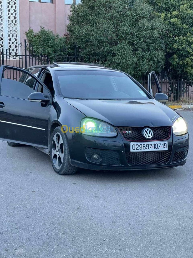 Volkswagen Golf 5 2007 R32