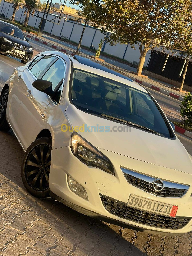 Opel Astra 2012 Astra