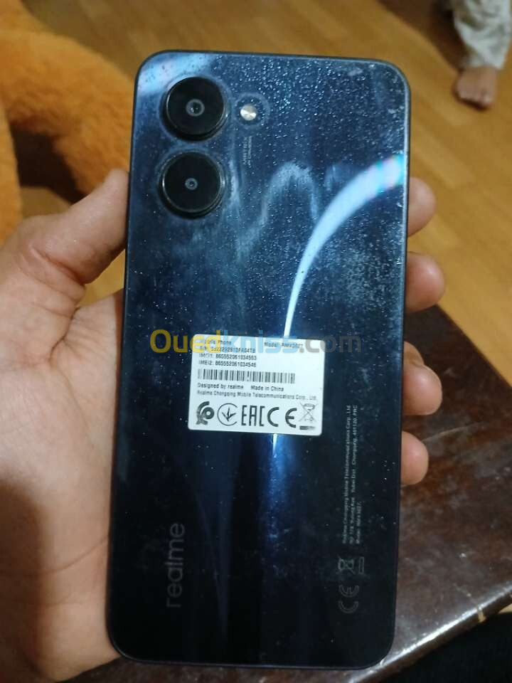 Realme C33