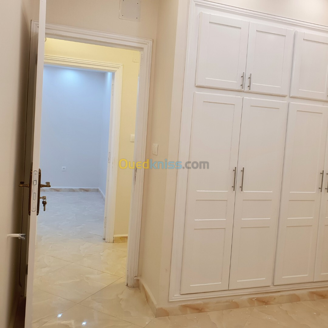 Vente Appartement F970 Alger Bordj el bahri