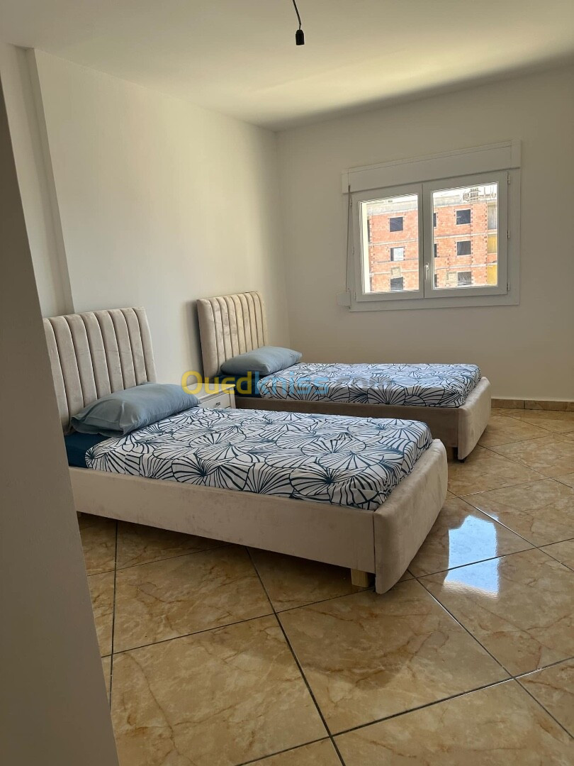 Location vacances Appartement F4 Mostaganem Mostaganem