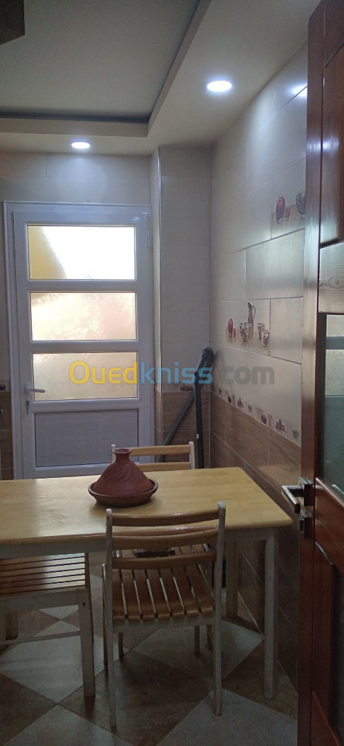 Echange Appartement F3 Oran Gdyel