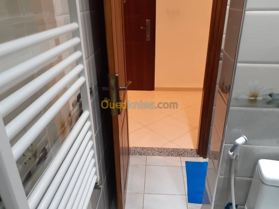 Location Appartement F2 Alger Birkhadem