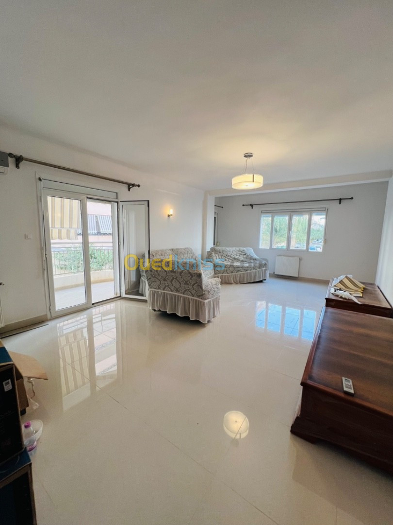 Location Appartement F4 Alger Cheraga