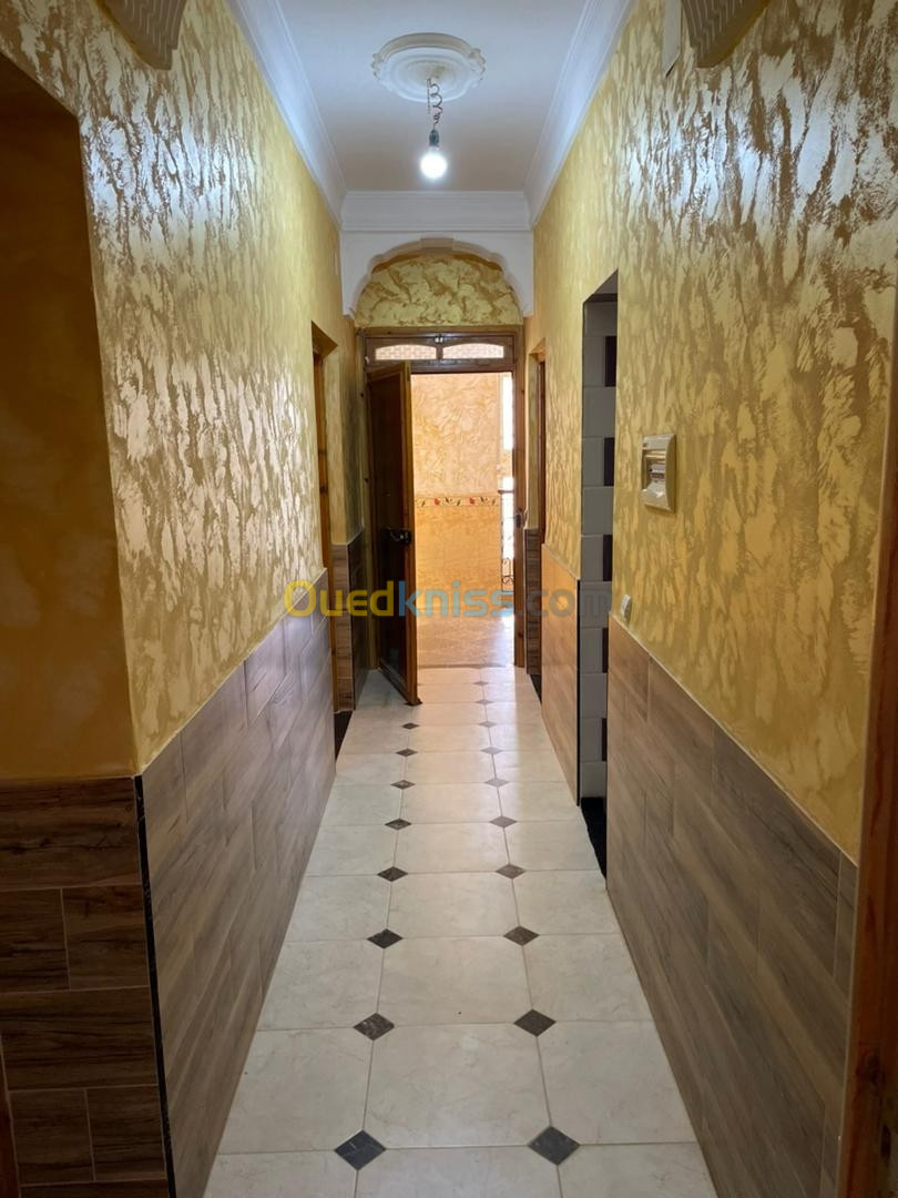 Location Appartement Skikda Collo