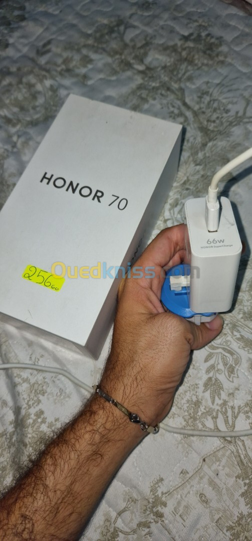 Honor 70