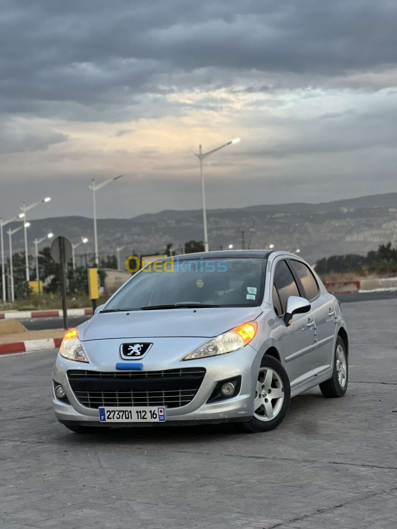 Peugeot 207 2012 