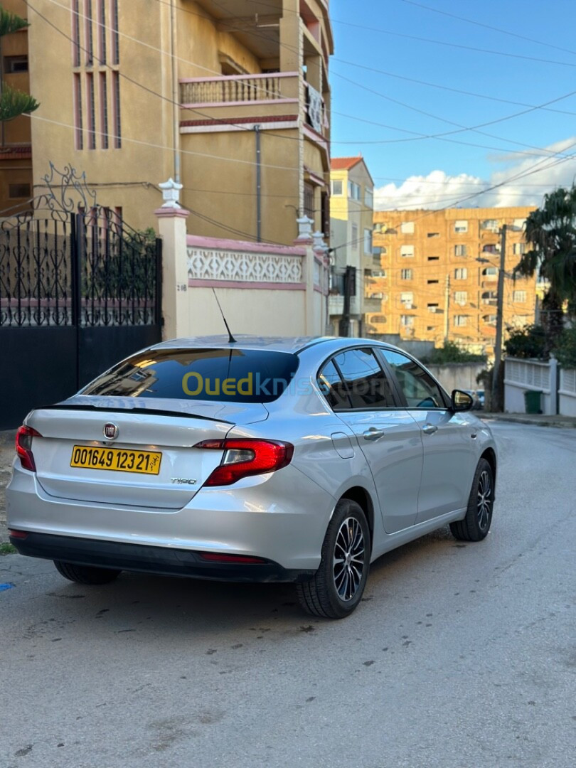 Fiat Tipo Sedan 2023 