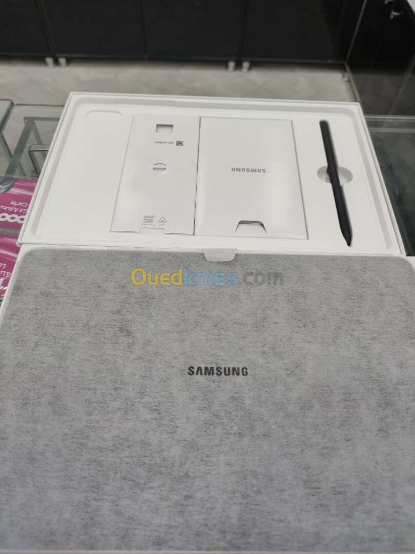 Samsung Tab S7 128/6 cellulaire 5G coffret 🇬🇧