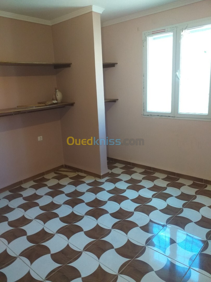 Location Appartement F3 Tipaza Fouka