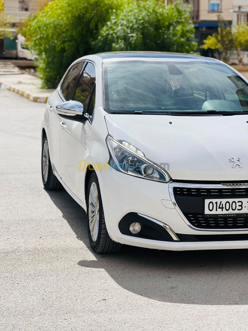 Peugeot 208 2019 Allure Facelift