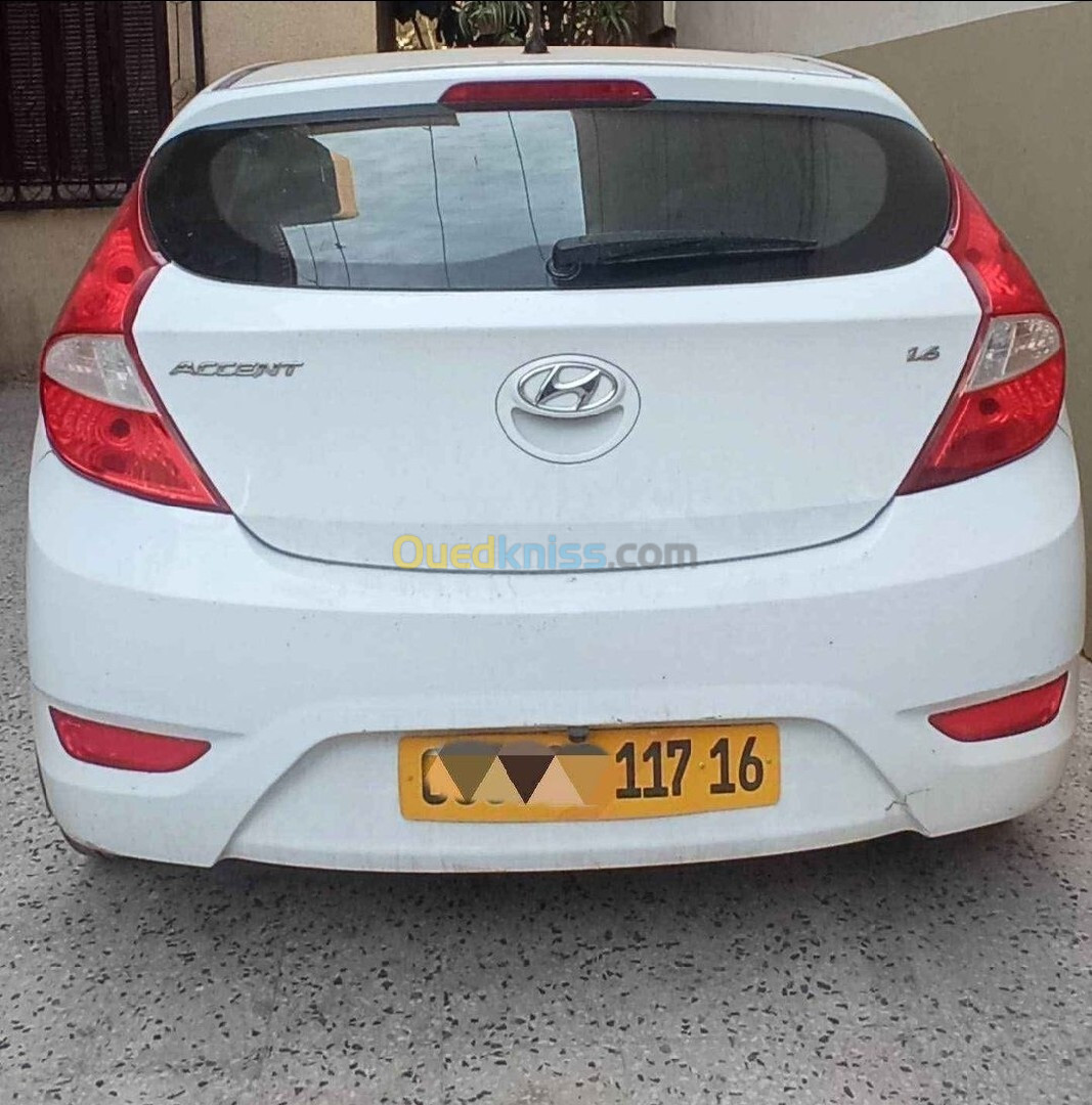 Hyundai Accent RB  5 portes 2017 Préstige