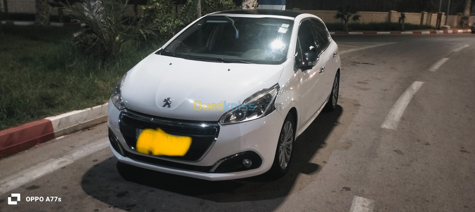 Peugeot 208 2016 Access Facelift