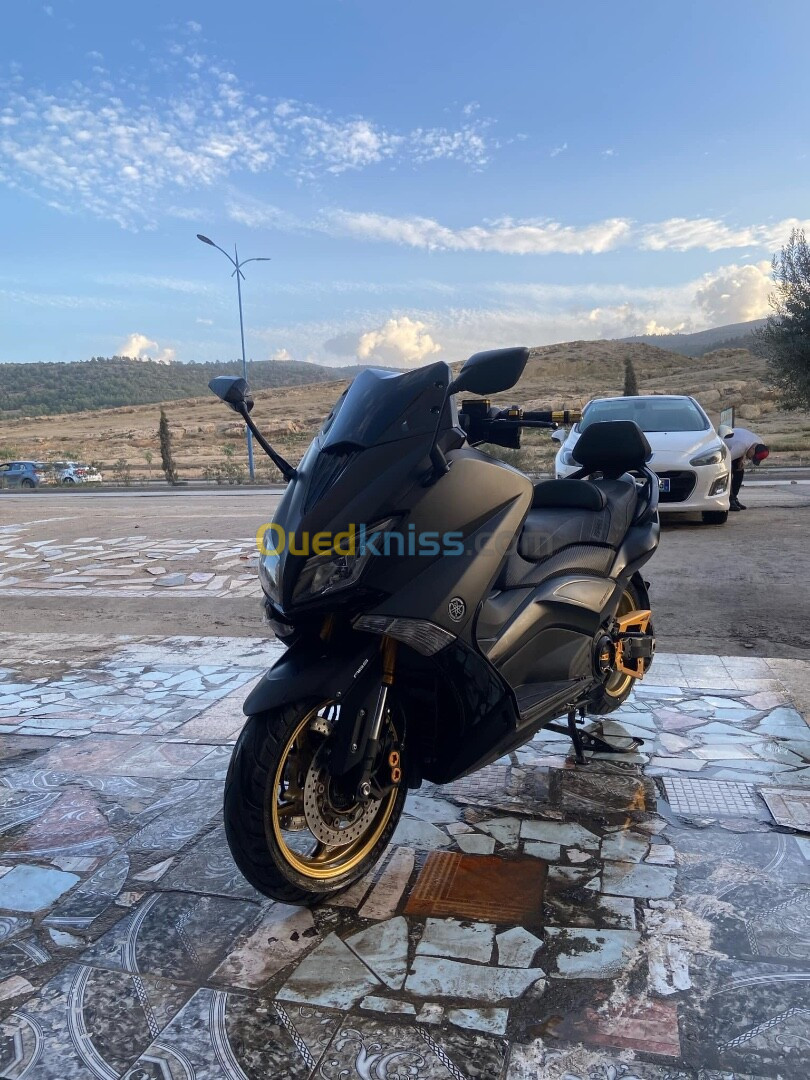 Yamaha Tmax 530 iron 2 2016