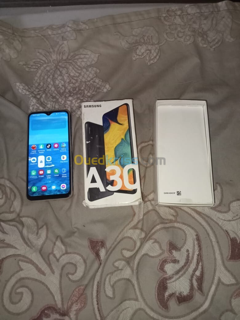 Samsung A 30