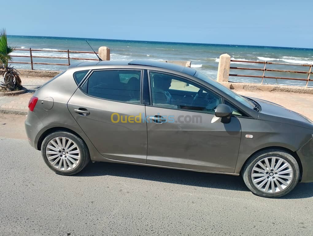 Seat Ibiza 2016 Fully +Toit ouvrant