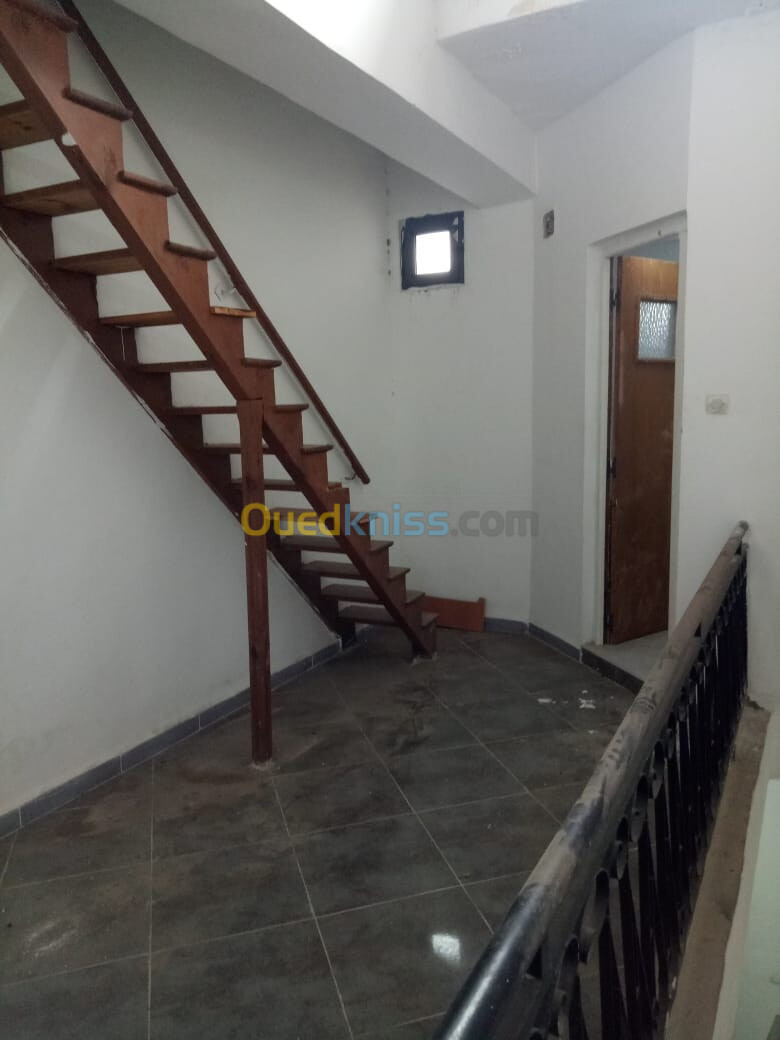 Vente Appartement F5 Oran Ain el turck