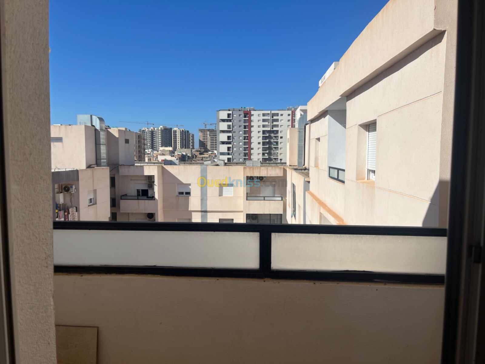 Location Appartement F3 Oran Bir el djir