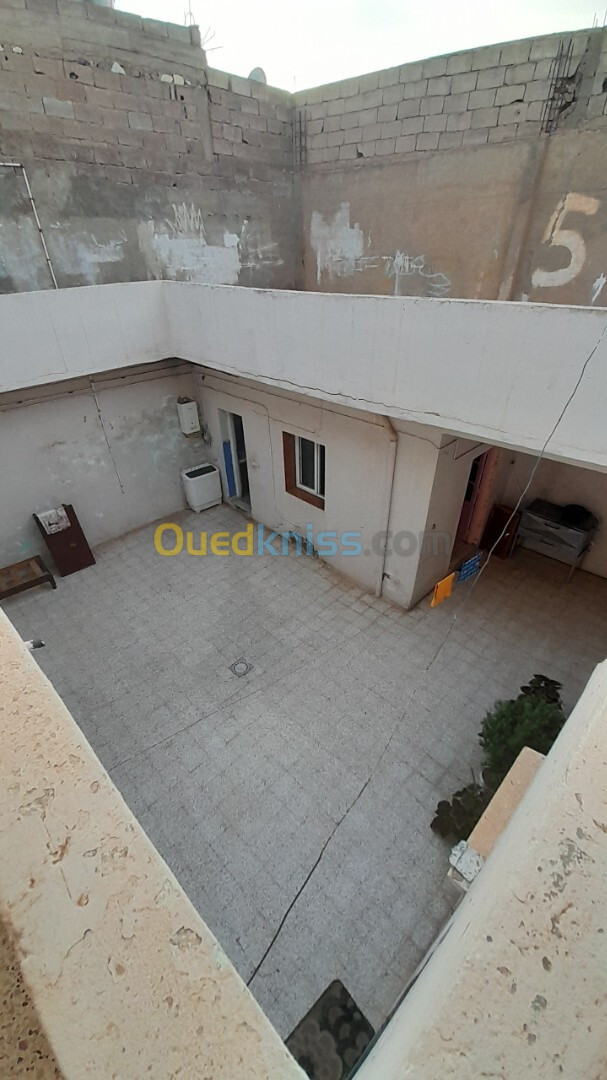 Vente Villa Mostaganem Mezghrane