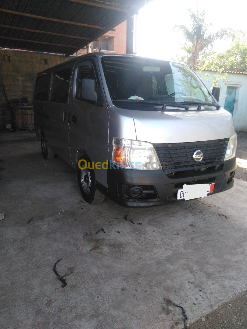 Nissan urvan Nissan urvan 2012