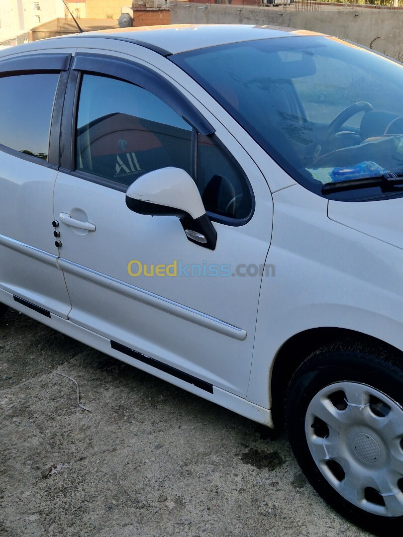 Peugeot 207 2012 207