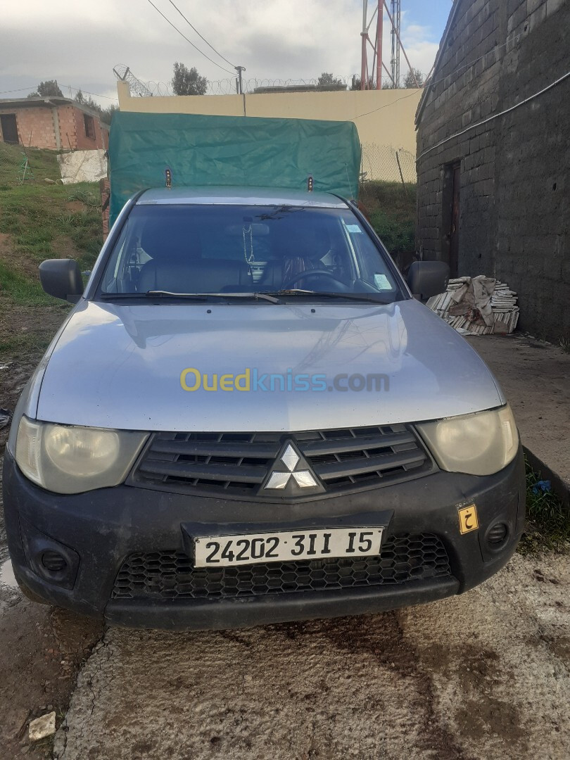 Mitsubishi L200 2011 L200