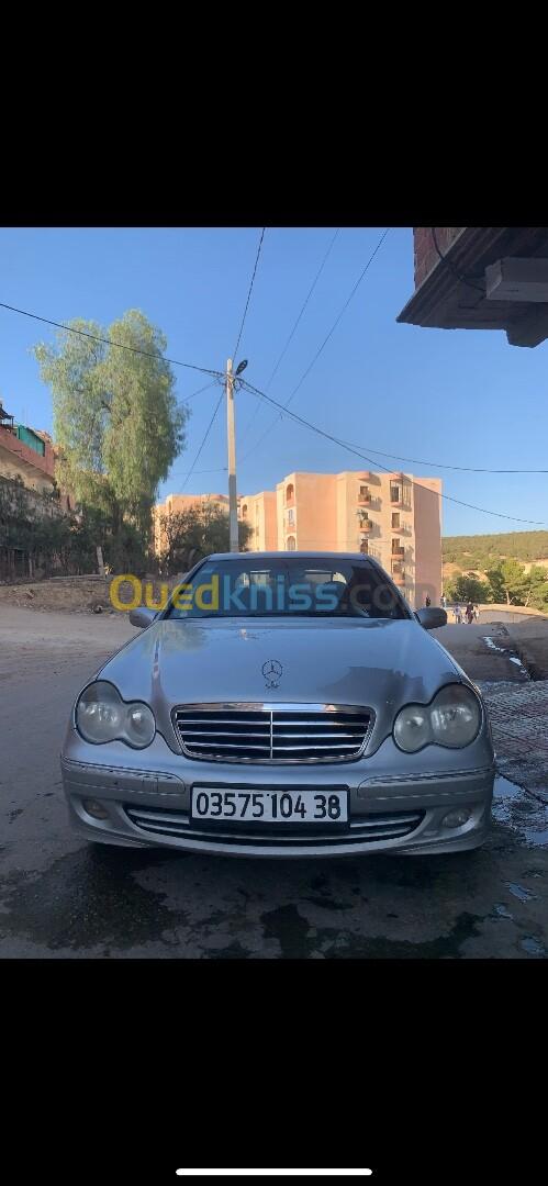 Mercedes Classe C 2004 C220 avangarde