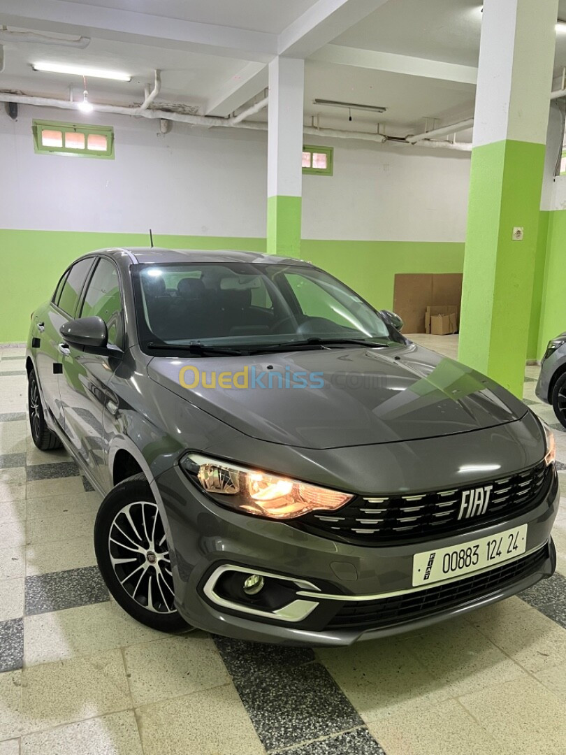 Fiat Tipo Sedan 2024 airban plus