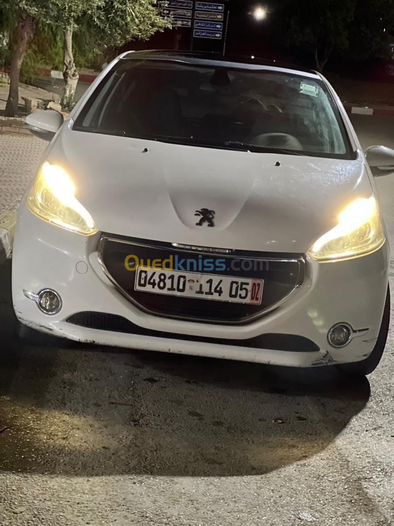 Peugeot 208 2014 Allure