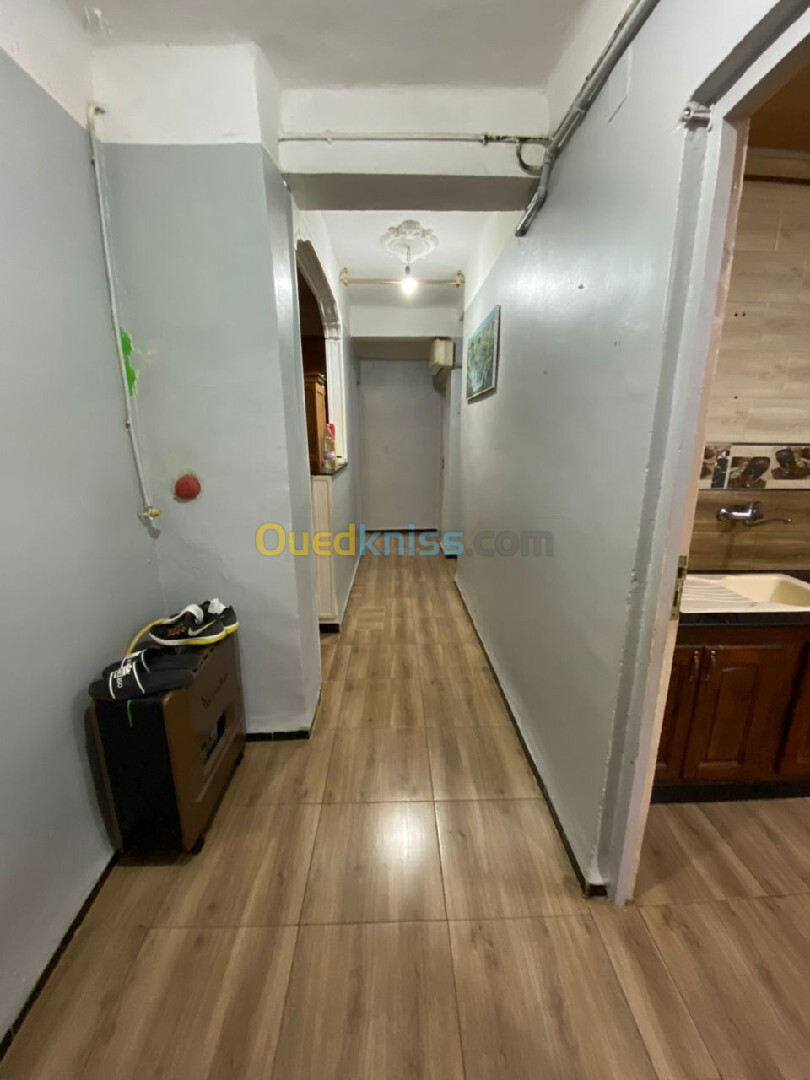 Location Appartement F4 Alger Bordj el kiffan