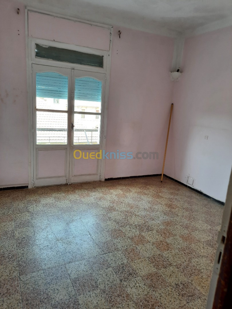 Location Appartement F4 Alger El harrach