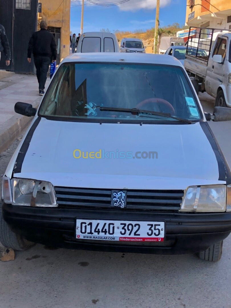 Peugeot 205 1992 