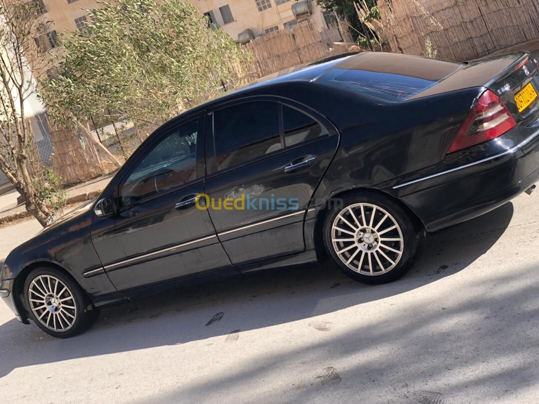 Mercedes Classe C 2004 C220 avangarde