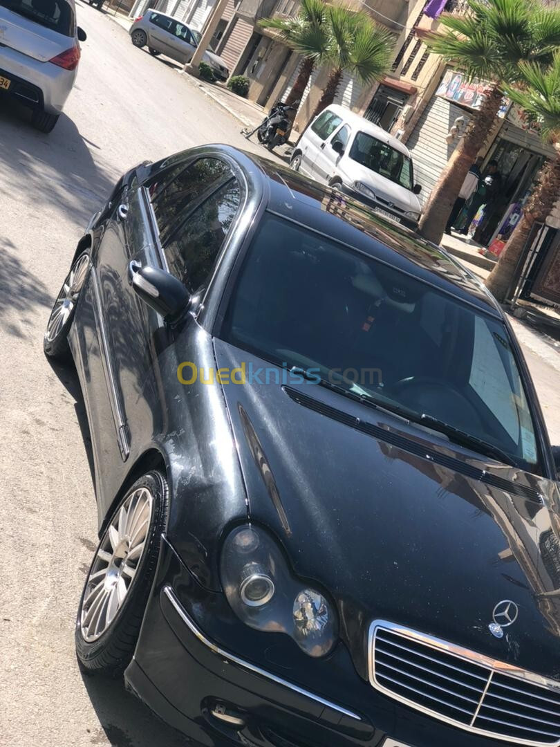 Mercedes Classe C 2004 C220 avangarde