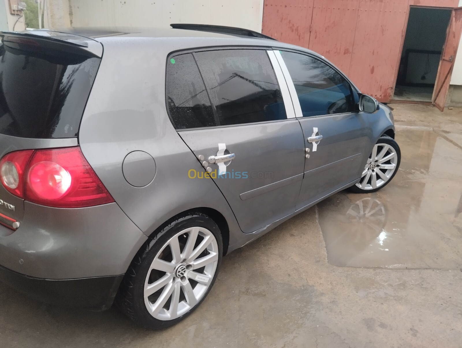 Volkswagen Golf 5 2005 R32