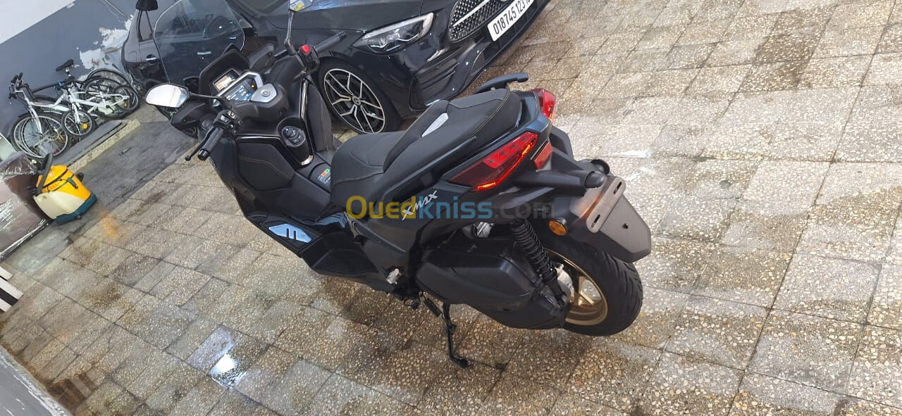 Yamaha Xmax 300 2023