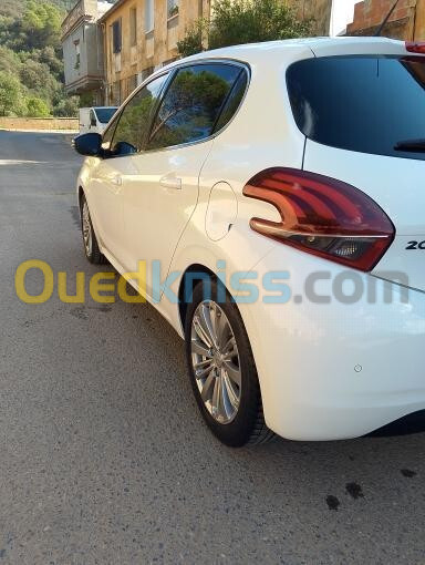 Peugeot 208 2019 Allure Facelift