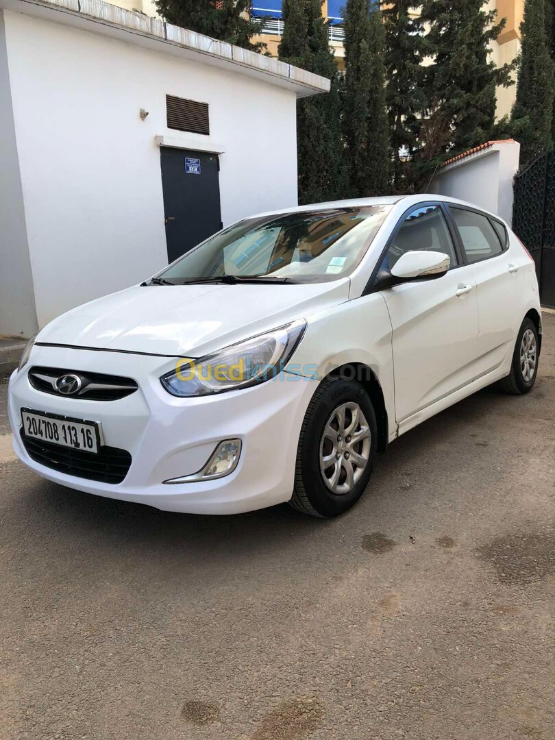 Hyundai Accent RB  4 portes 2013 